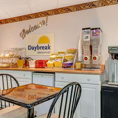 Days Inn By Wyndham Ridgefield Zewnętrze zdjęcie
