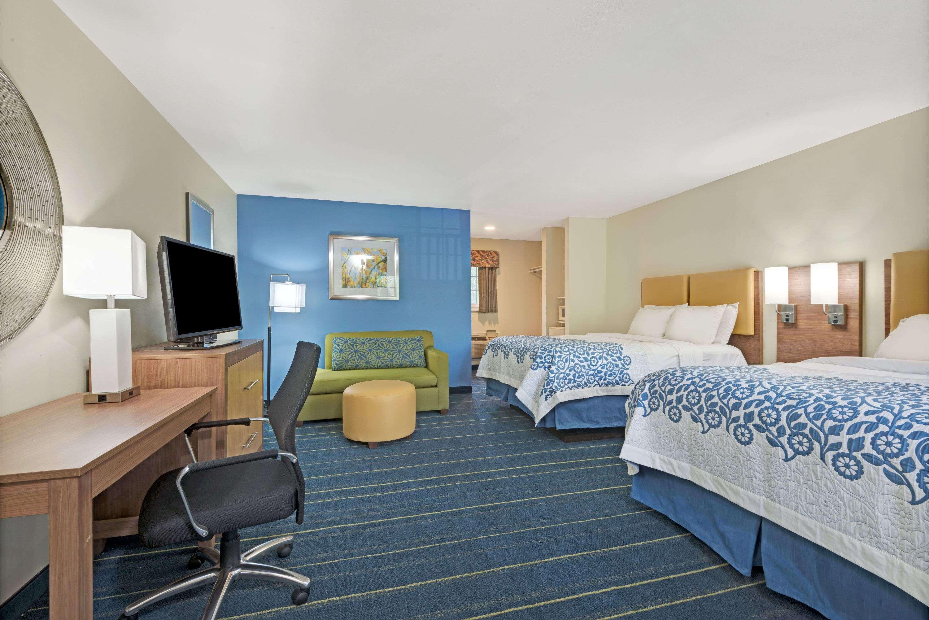 Days Inn By Wyndham Ridgefield Zewnętrze zdjęcie